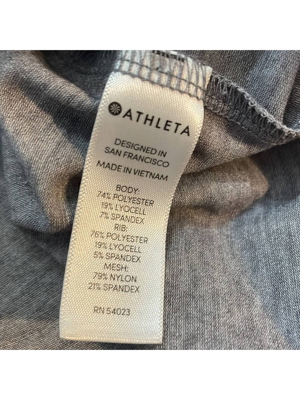 Athleta Gray Long Sleeve Mesh Hiking TOPANGA size small - Picture 5 of 6
